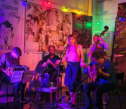El tango abre una ventana a la Buenos Aires de Bernardo Kordon